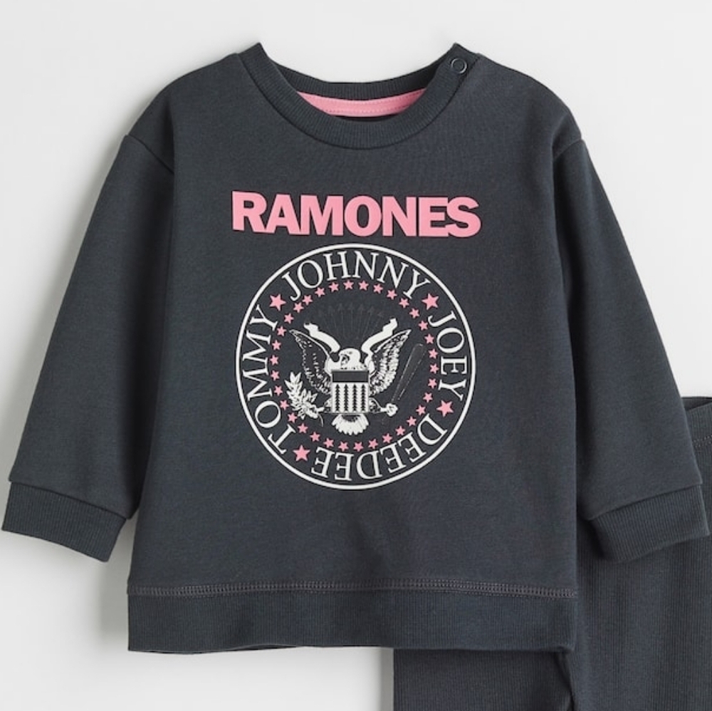 ✨3 for $20✨ Toddler Ramones Band Sweatshirt